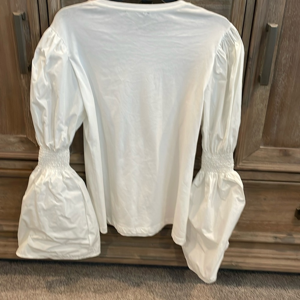 Alberto Malaki Women’s Size XS‎ Puffed Sleeve Blouse - Picture 8 of 9